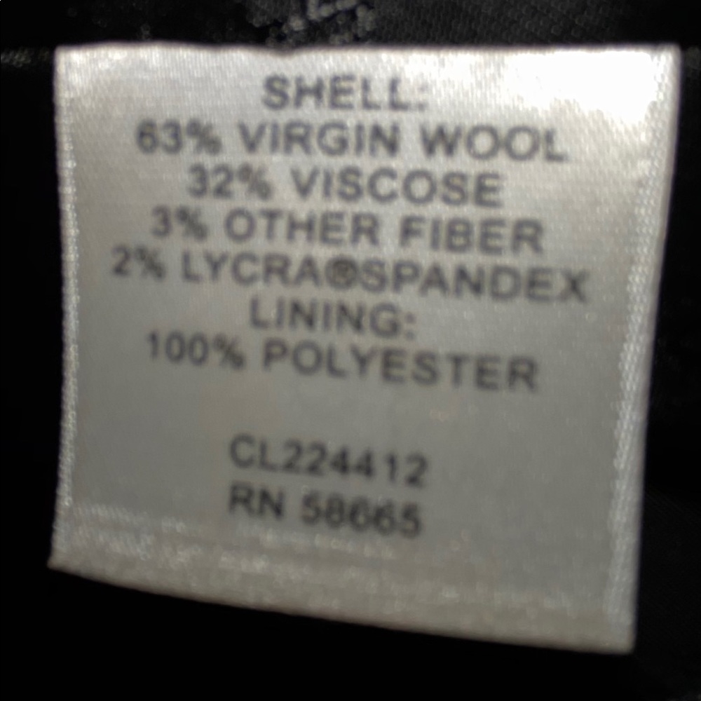 Blazer - Picture 4 of 7
